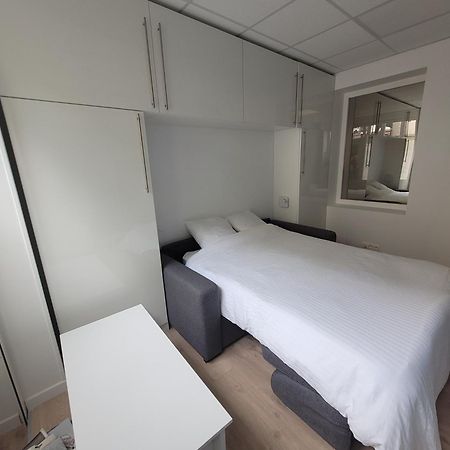 Studio Bien Equipe Au Calme A Montmartre Paryż Zewnętrze zdjęcie