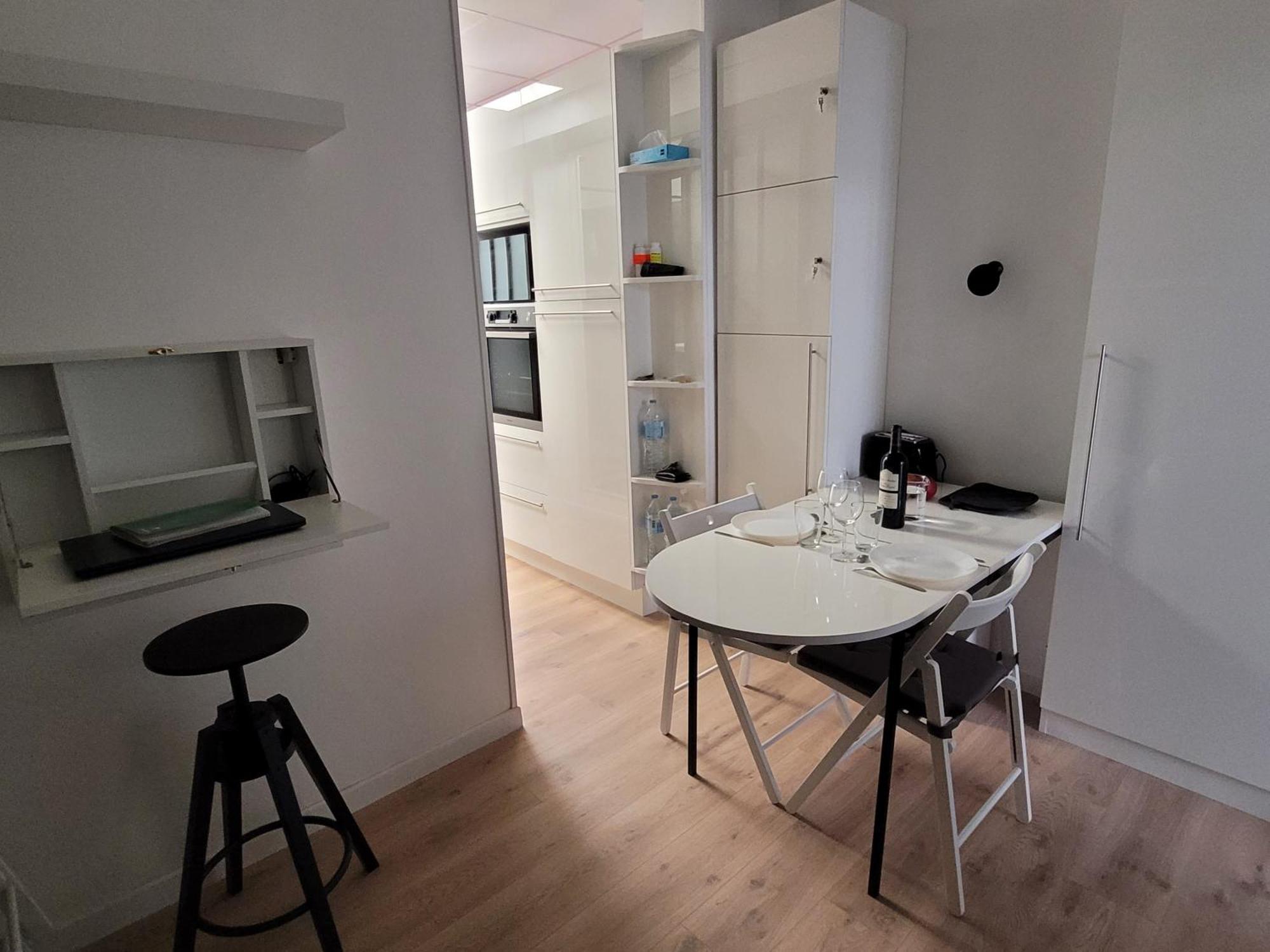 Studio Bien Equipe Au Calme A Montmartre Paryż Zewnętrze zdjęcie